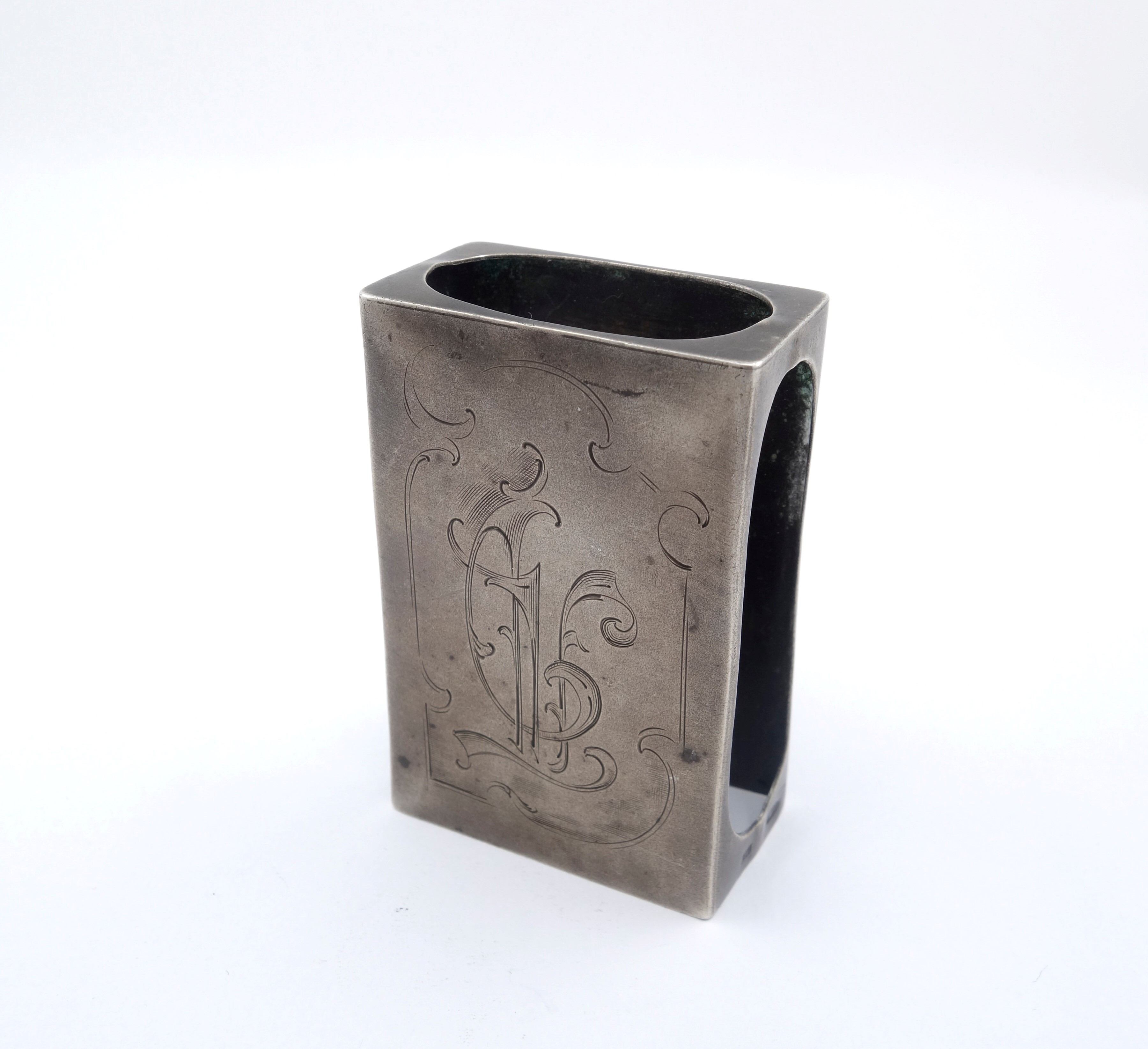 Obal na sirky (s monogramem)