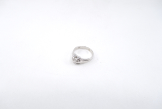 Briliantový prsten z bílého zlata