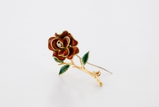 Zlatá malovaná růže - brož